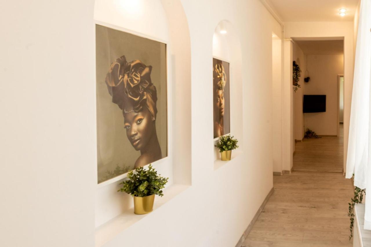 Ideal Stay: Spacious 2Br Apt Near Calea Victoriei Bucureşti Exterior foto