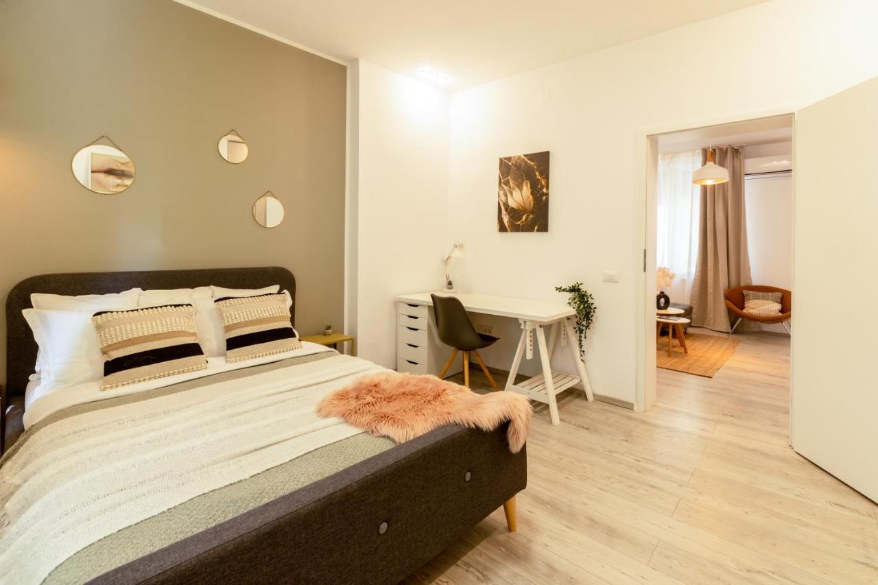 Ideal Stay: Spacious 2Br Apt Near Calea Victoriei Bucureşti Exterior foto