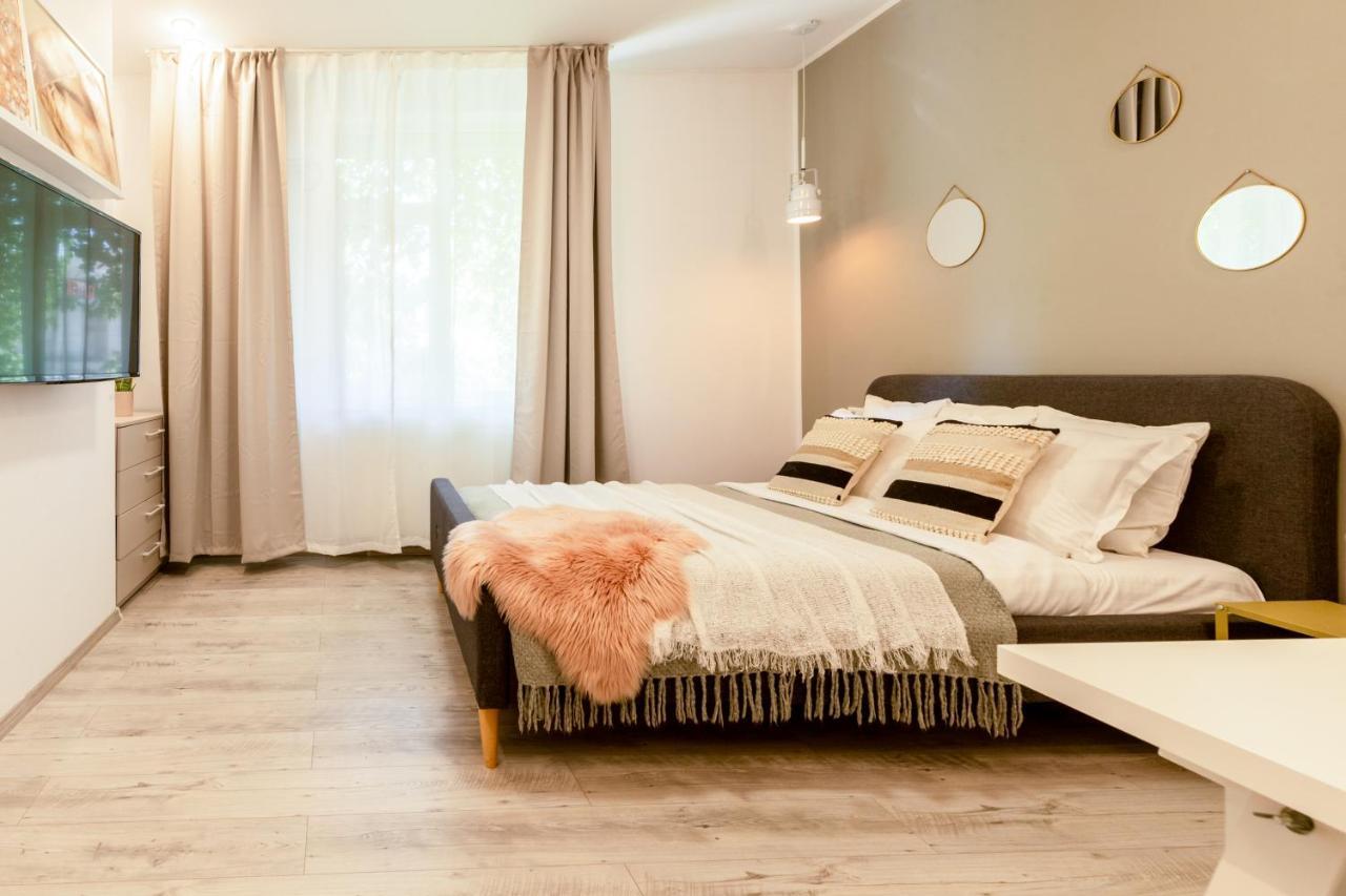 Ideal Stay: Spacious 2Br Apt Near Calea Victoriei Bucureşti Exterior foto