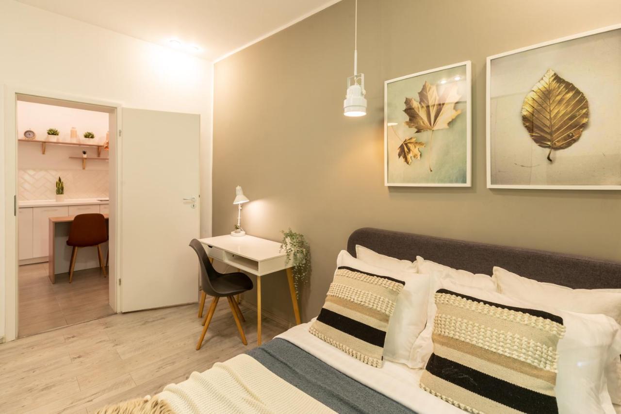 Ideal Stay: Spacious 2Br Apt Near Calea Victoriei Bucureşti Exterior foto