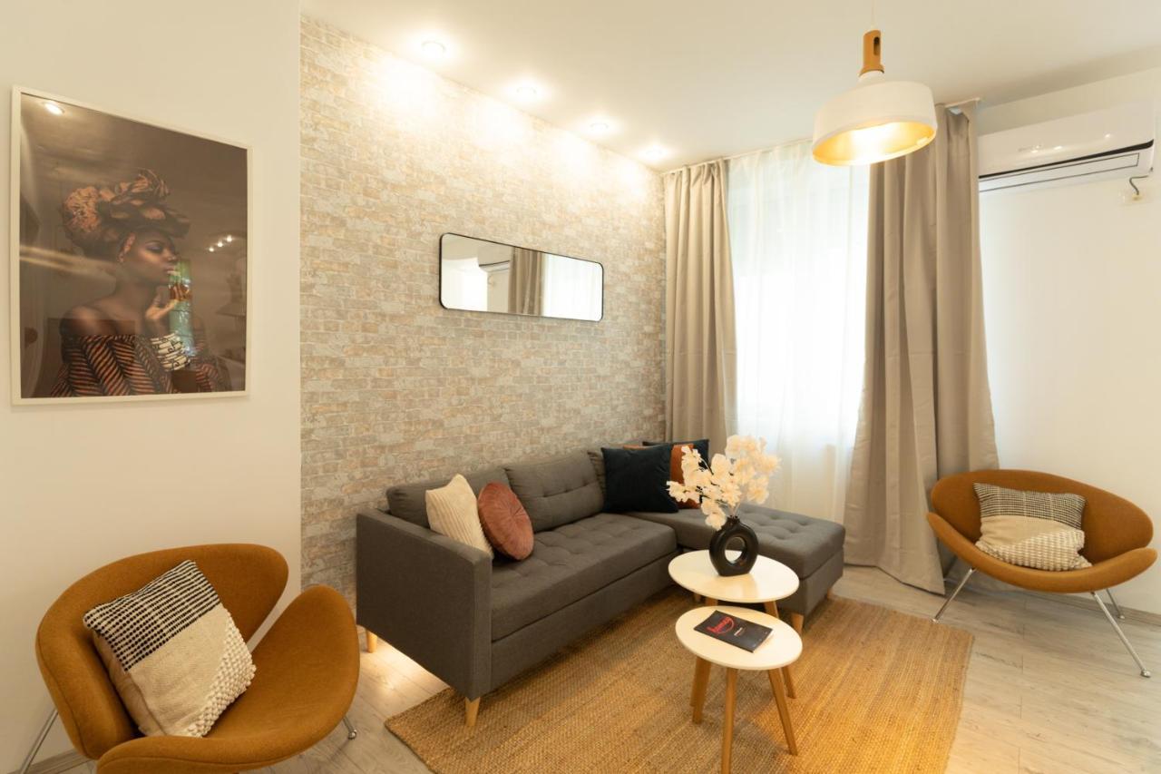 Ideal Stay: Spacious 2Br Apt Near Calea Victoriei Bucureşti Exterior foto