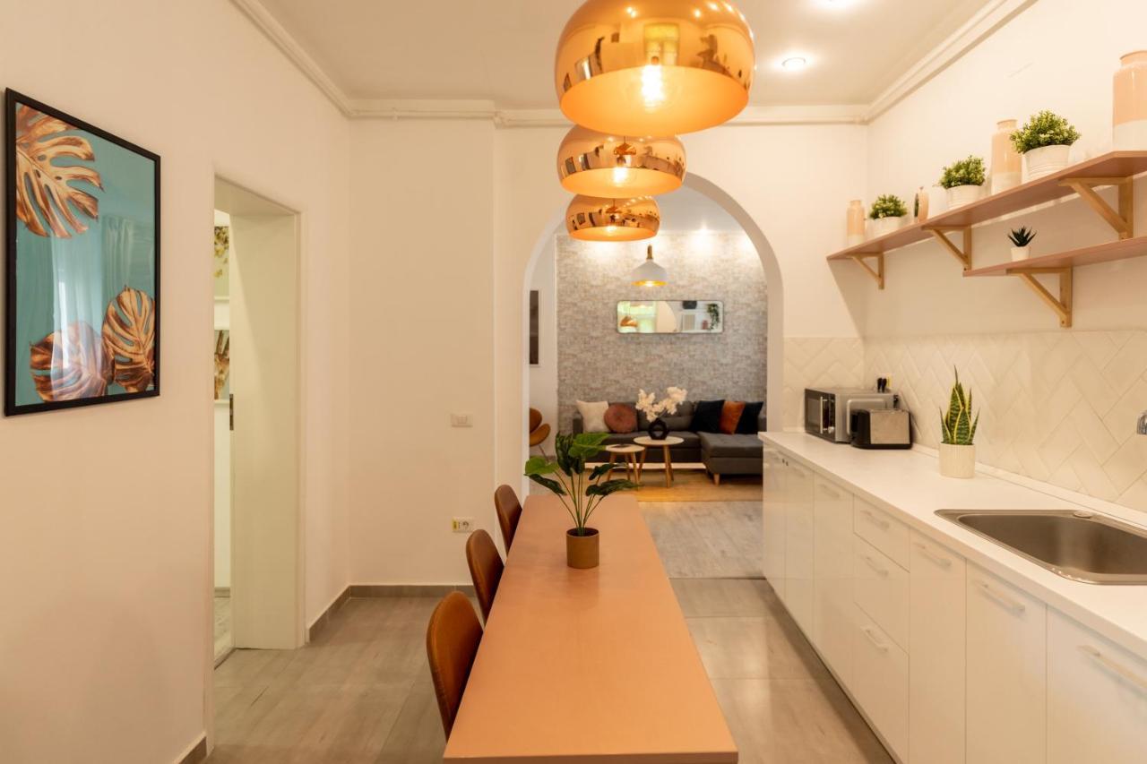 Ideal Stay: Spacious 2Br Apt Near Calea Victoriei Bucureşti Exterior foto