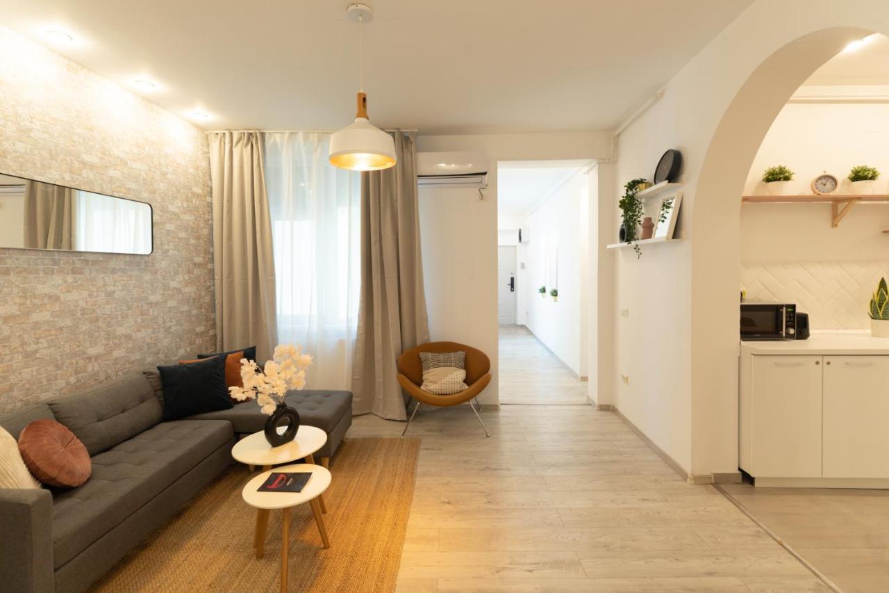 Ideal Stay: Spacious 2Br Apt Near Calea Victoriei Bucureşti Exterior foto